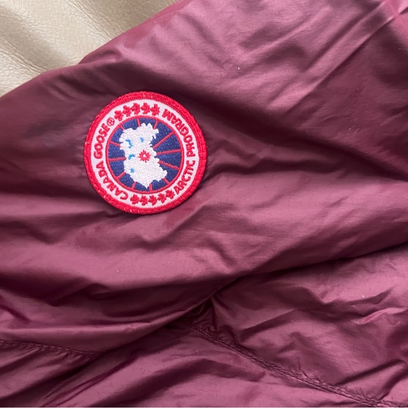 Canada Goose Burgundy Puffer Jacket - Picture 3 of 5